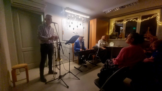 Tikšanās ar Lindu un Kasparu Tīmaņiem un Normundu Jakušonoku